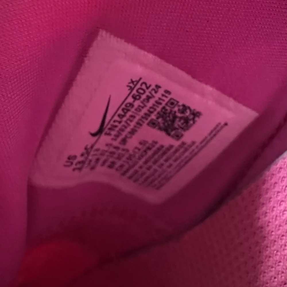 Nike children size